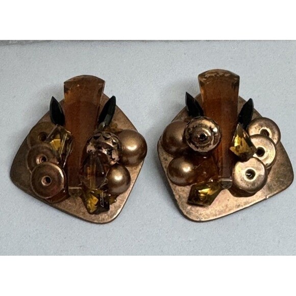 Vintage Amber Toned Resin Cluster Clip On Earrings Statement Jewelry - Picture 4 of 4